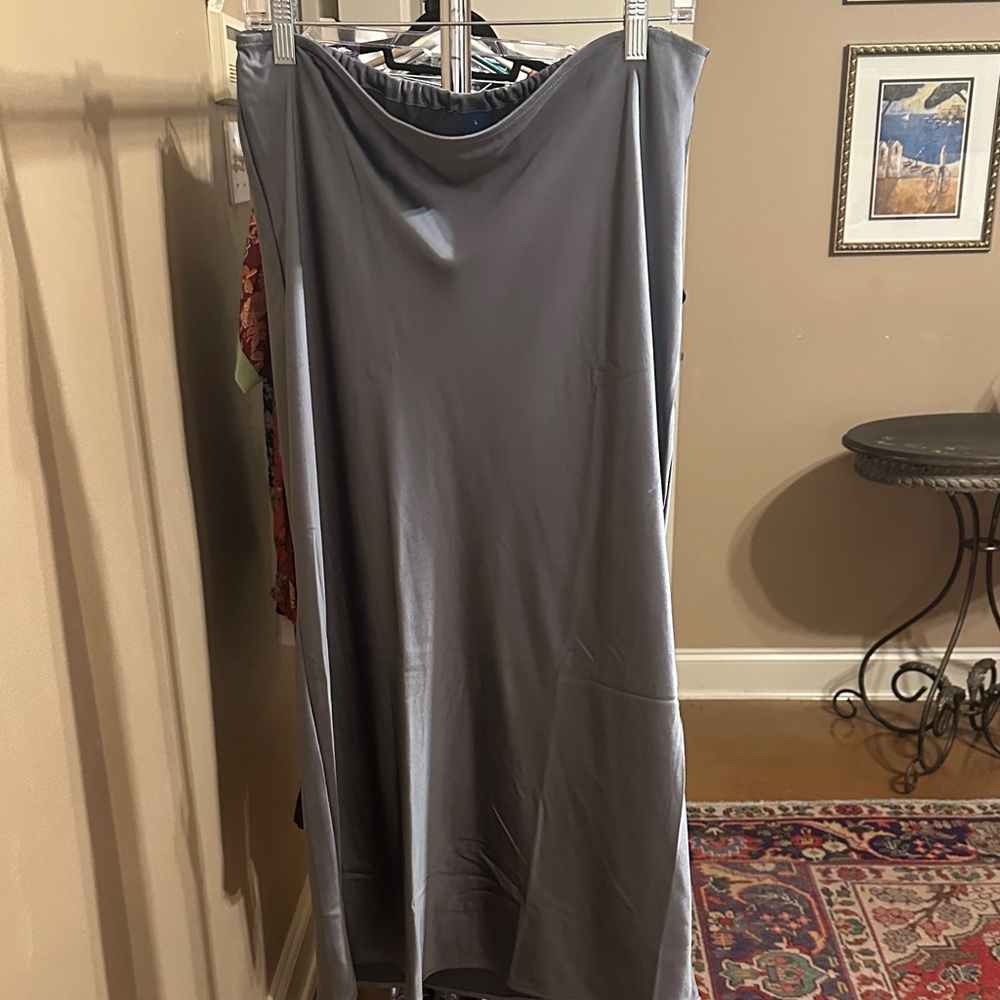 Old Navy Gray Maxi Skirt - Sleek Everyday Style